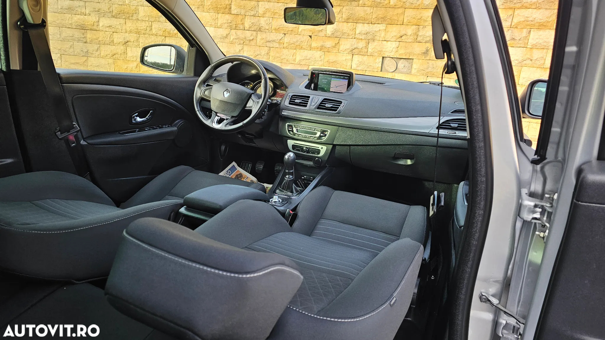 Renault Megane ENERGY TCe 130 LIMITED - 11