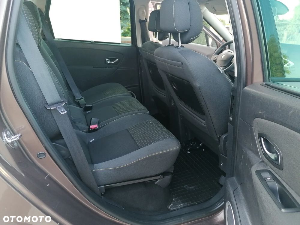 Renault Scenic - 18