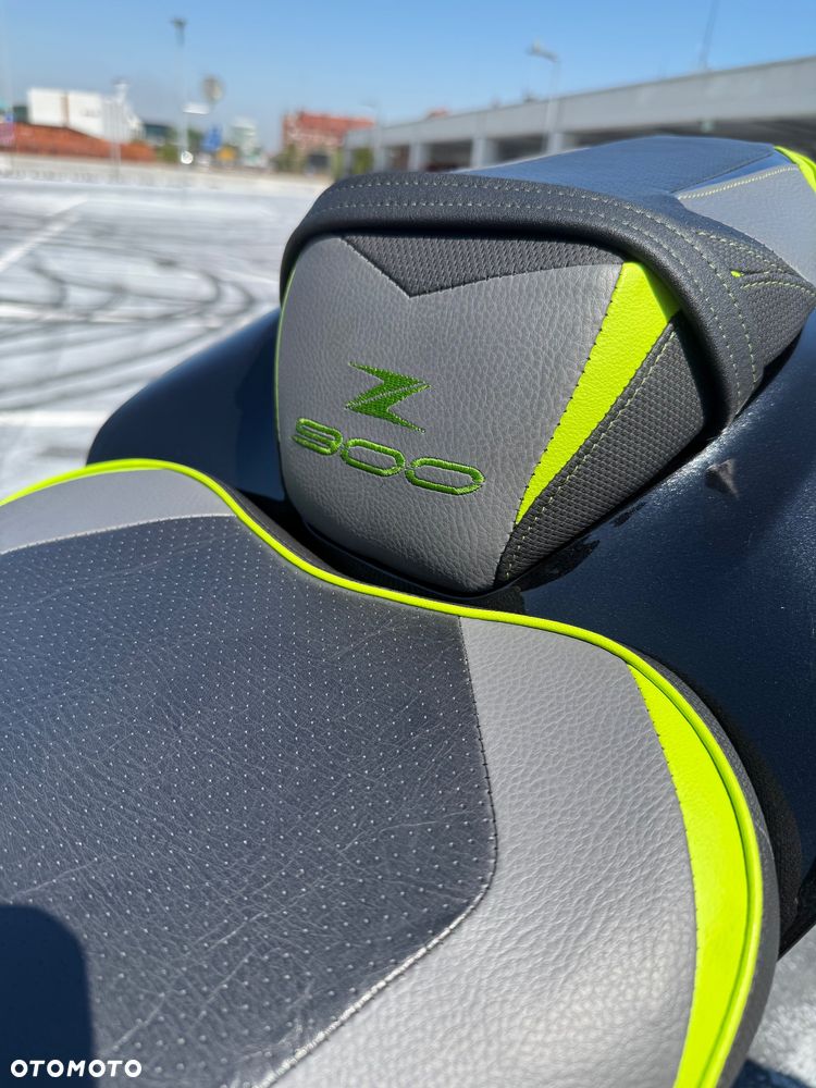 Kawasaki Z 900 - 20