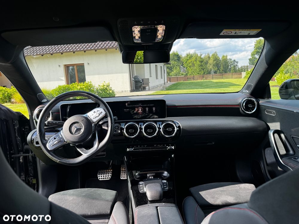Mercedes-Benz CLA 250 4-Matic 7G-DCT - 15