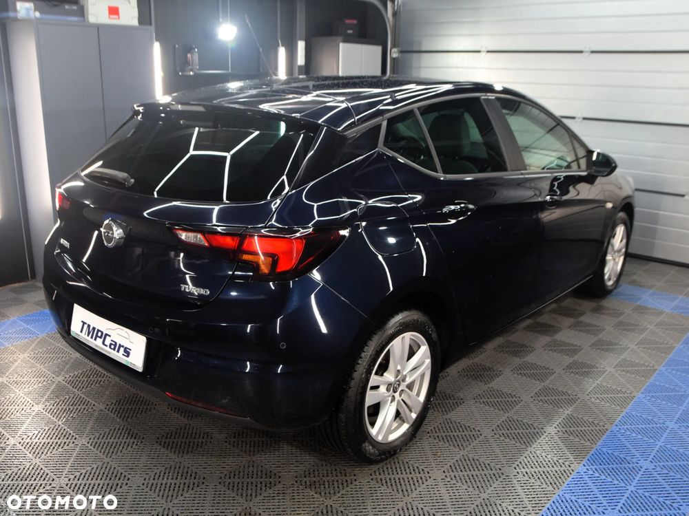 Opel Astra 1.4 T Enjoy S&S - 26