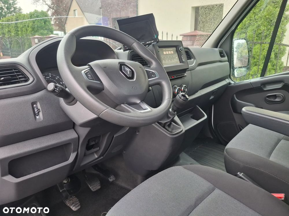 Renault Master - 15