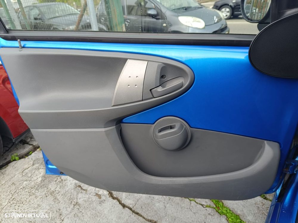 Citroën C1 1.0 VTi Shine ETG - 11