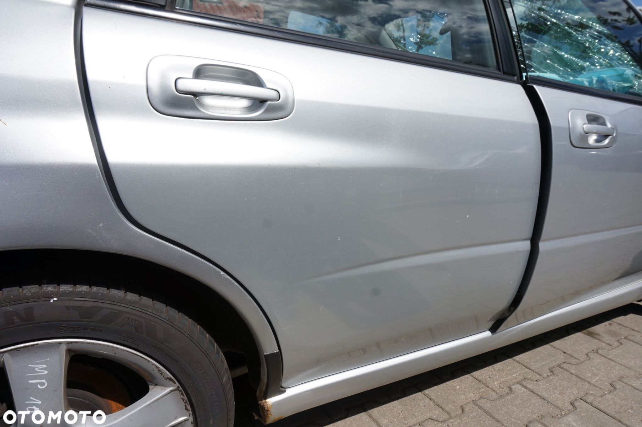 DRZWI TYLNE PRAWE IMPREZA II GD LIFT SEDAN 01G  SREBRNY SUBARU 2006-2007 - 3