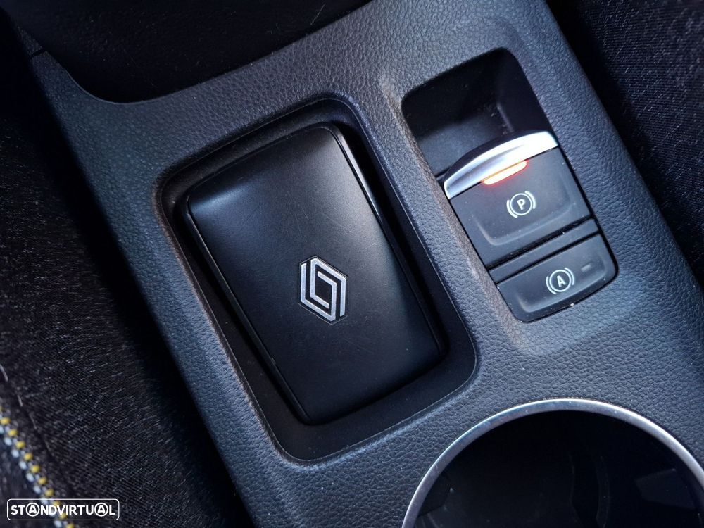 Renault Captur 1.0 TCe Techno - 24