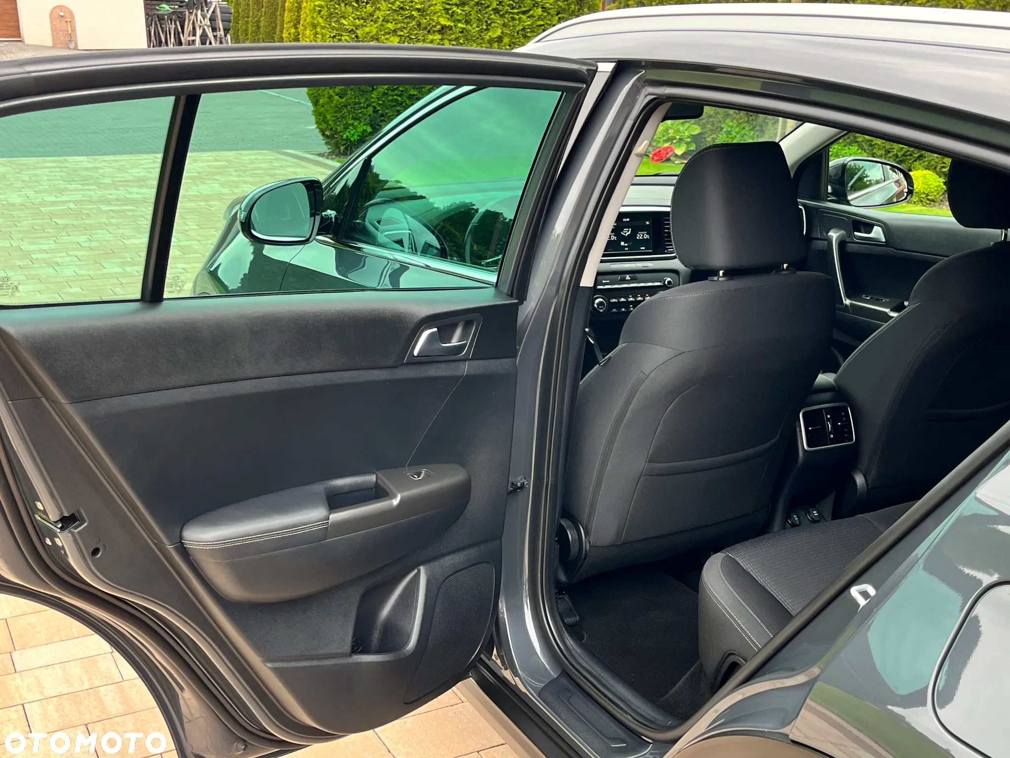 Kia Sportage 1.6 T-GDI 2WD SPIRIT - 36