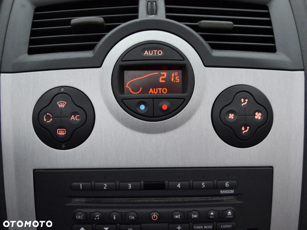 Renault Megane 2.0 Dynamique - 14