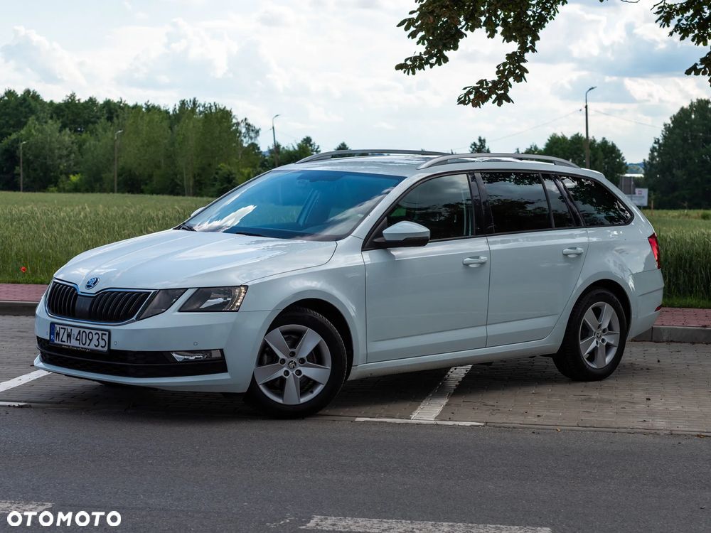 Skoda Octavia 2.0 TDI DSG Ambition - 10
