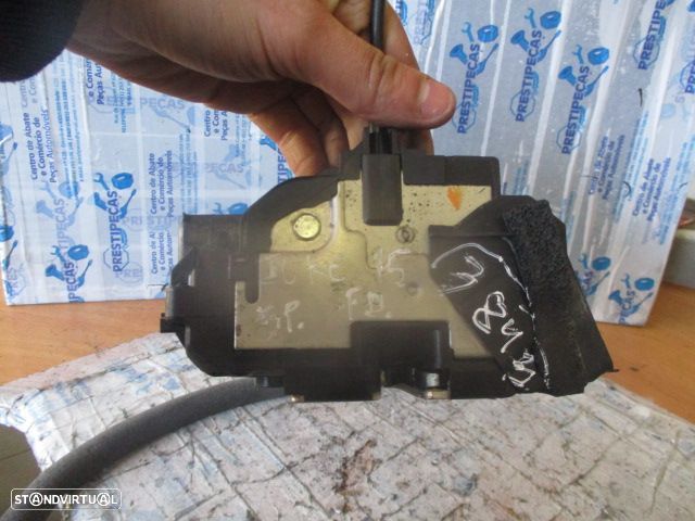 Fecho FEC3843 NISSAN JUKE 2015 FD 3 PINOS NISSAN JUKE 1 FASE 2 2015 1.2I 115CV 5P BRANCO FD 3 PINOS - 3