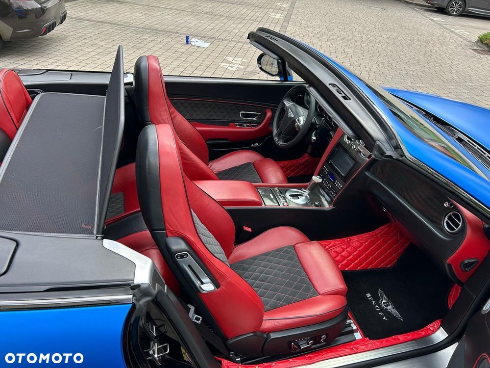 Bentley Continental GT - 12