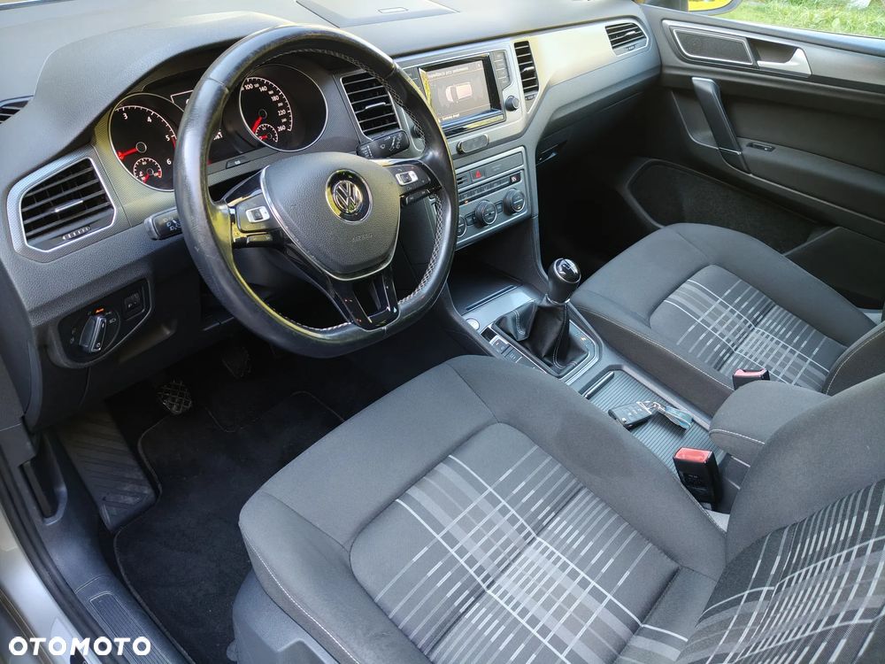 Volkswagen Golf Sportsvan 1.6 TDI BlueMotion Technology Lounge - 24