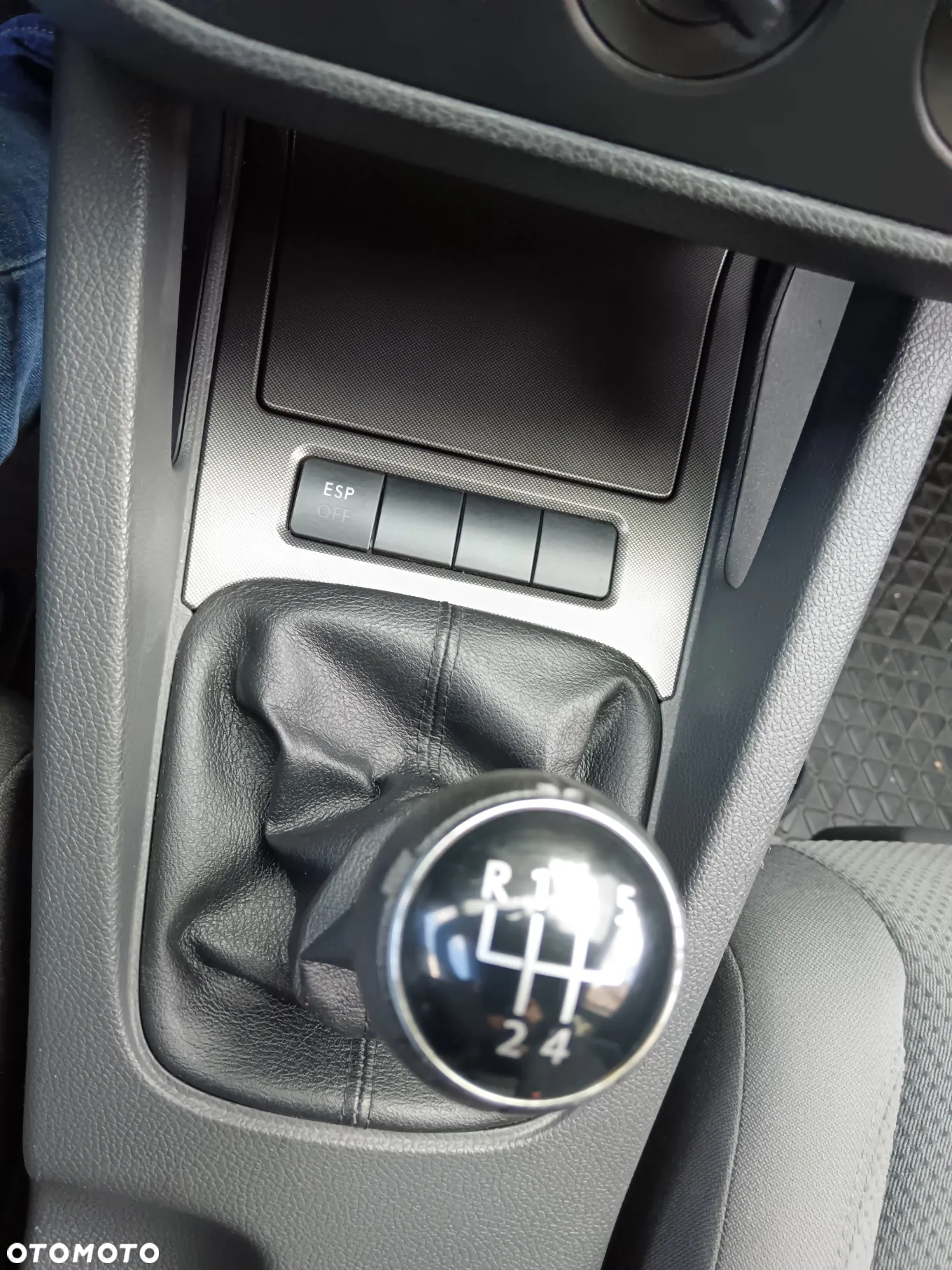 Volkswagen Golf 1.9 TDI Sportline - 11