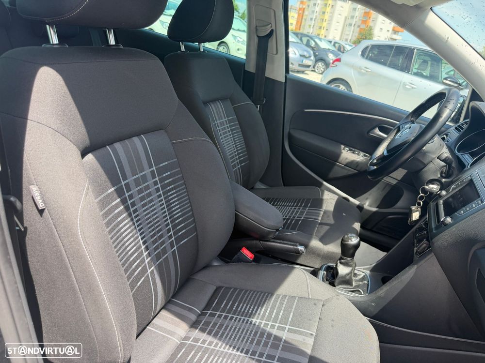 VW Polo 1.4 TDi Lounge - 12