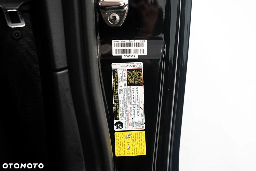 Porsche 911 Carrera PDK Black Edition - 22