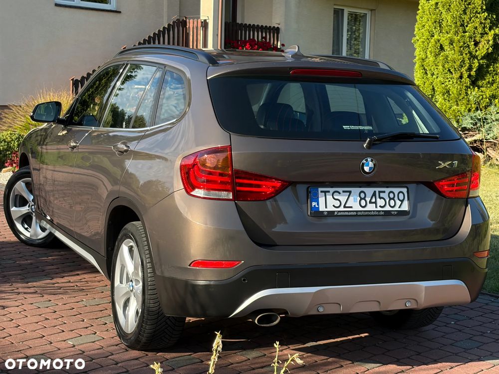 BMW X1 sDrive20d EfficientDynamics Edition xLine - 13