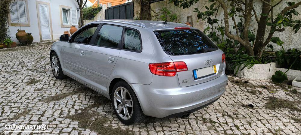 Audi A3 Sportback 2.0 TDi Attraction - 1