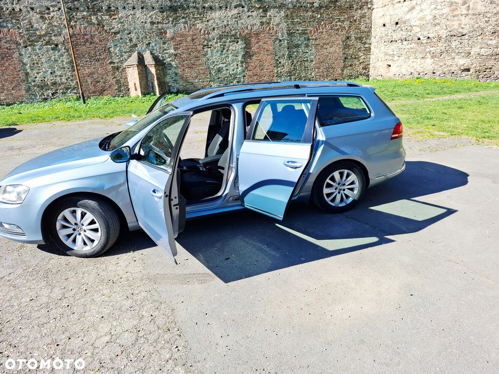 Volkswagen Passat 2.0 TDI BlueMotion Technology Comfortline - 9