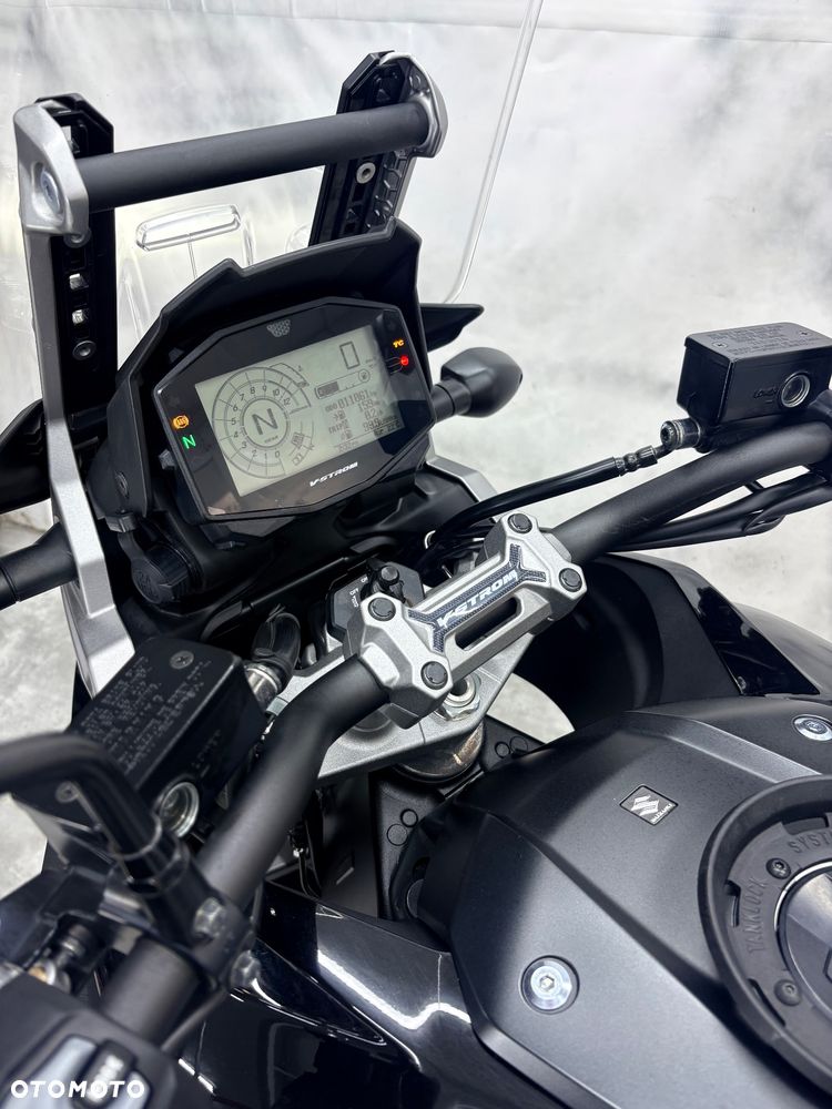Suzuki V-STROM - 21