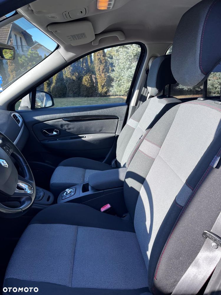 Renault Scenic ENERGY TCe 115 S&S Paris - 9