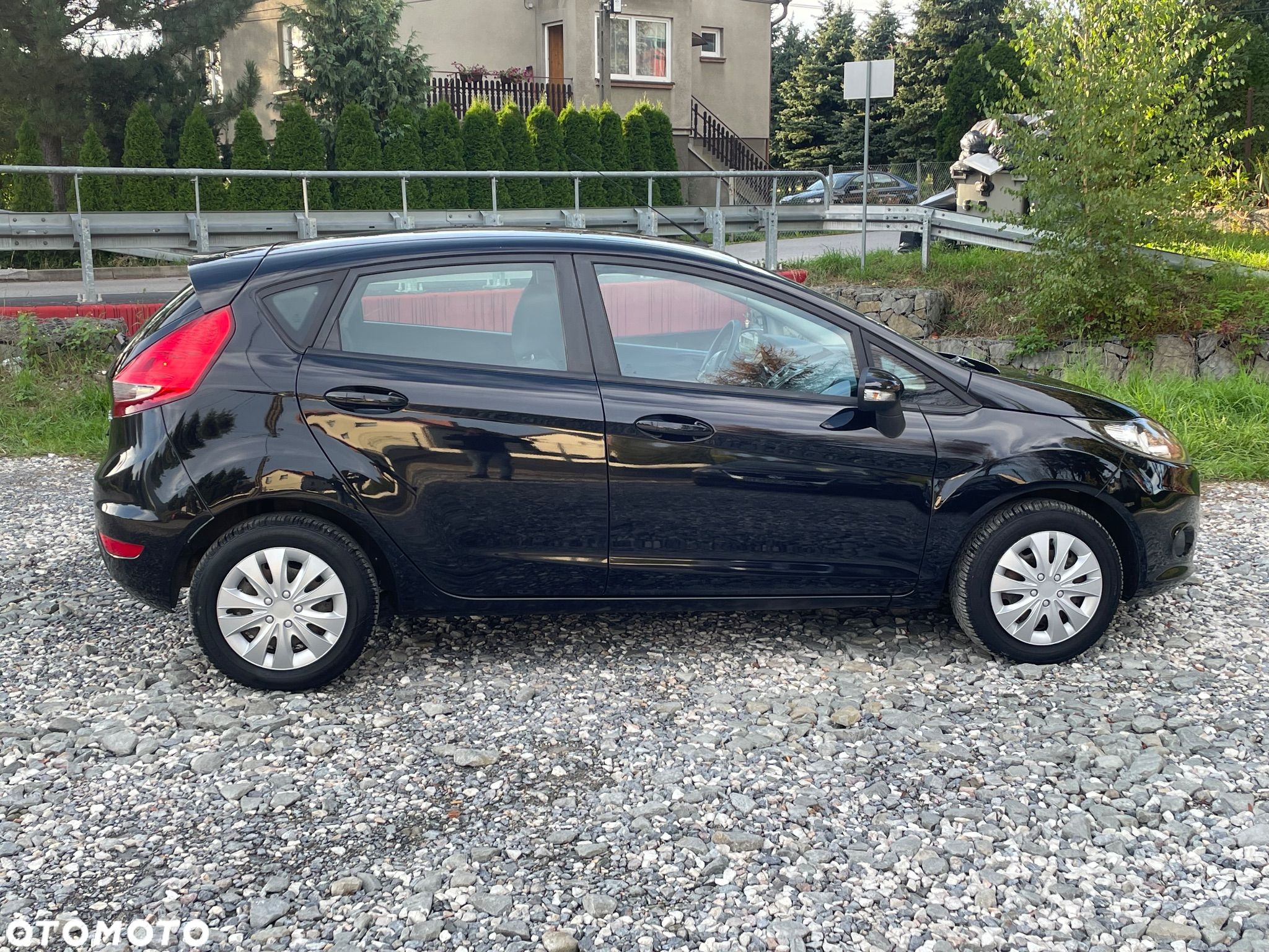 Ford Fiesta 1.25 Ambiente EU5 - 15