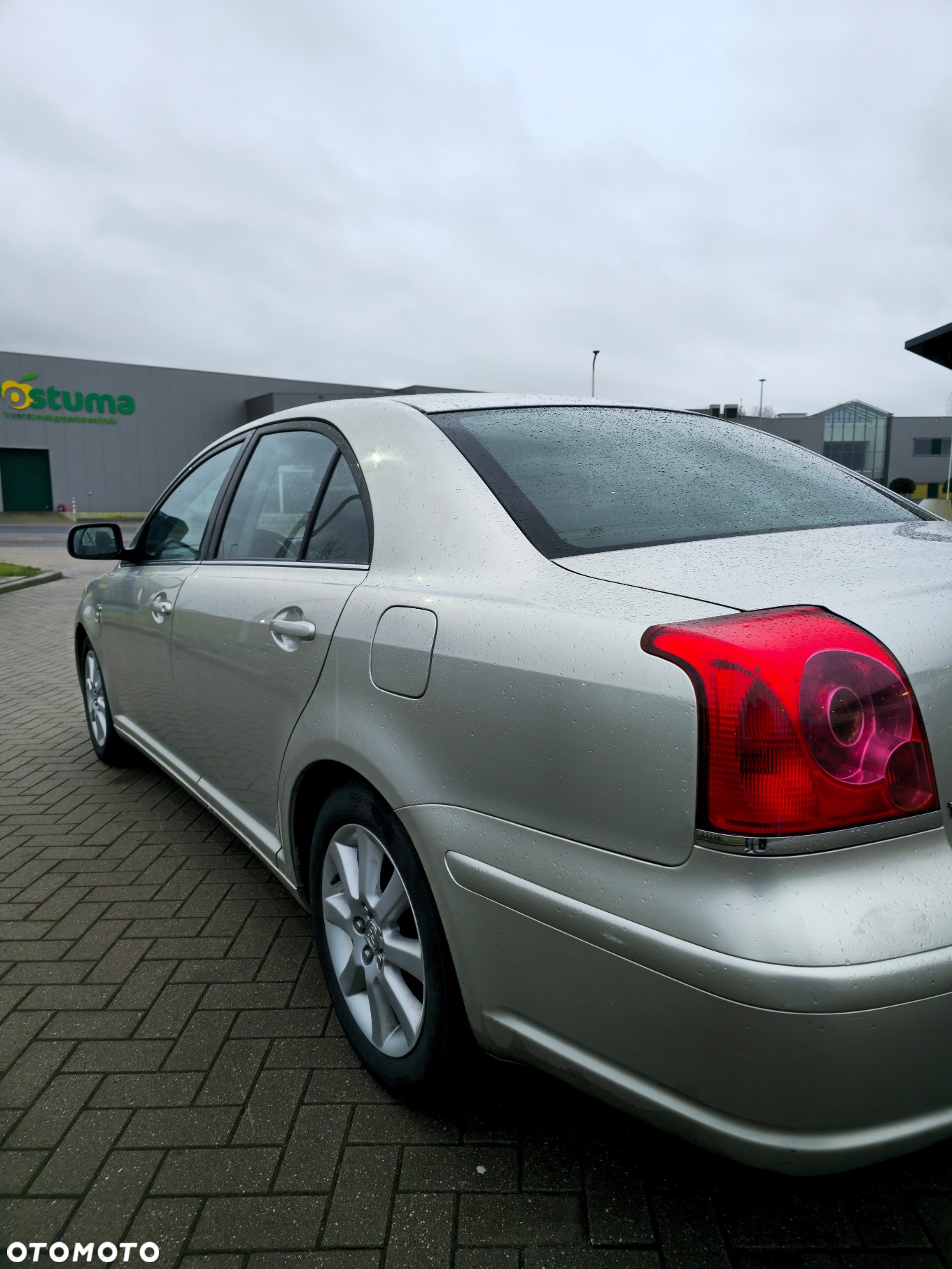 Toyota Avensis 2.0 D-4D - 6