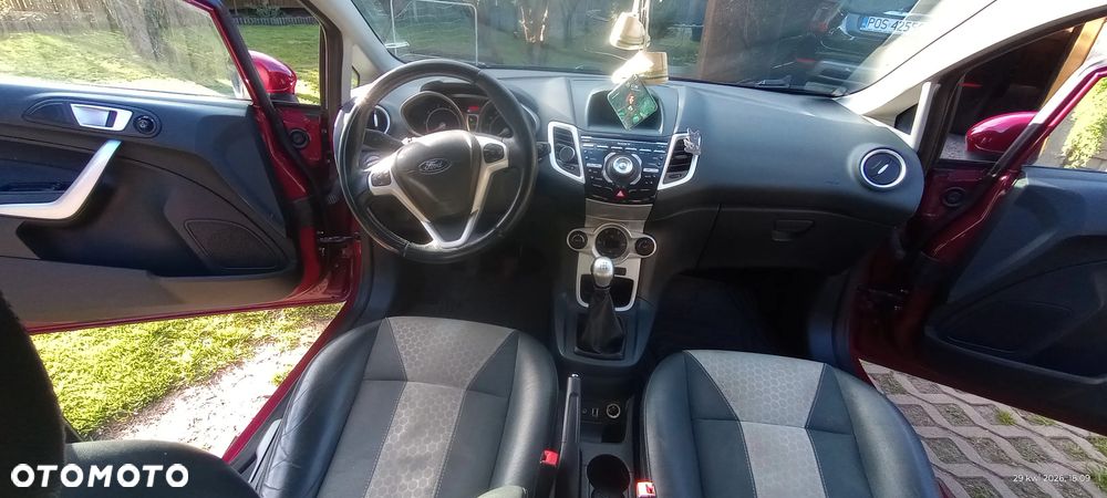 Ford Fiesta 1.6 Ti-VCT Titanium - 14