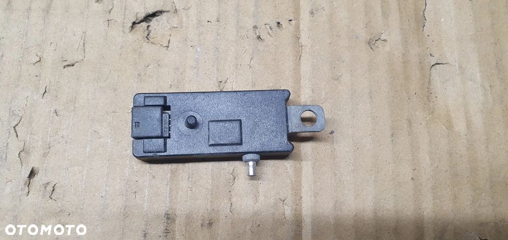 Wzmacniacz anteny Audi A6 C5 4B5035225S - 4