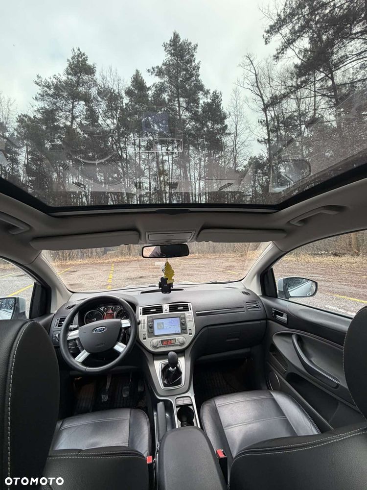 Ford Kuga 2.0 TDCi Titanium - 8