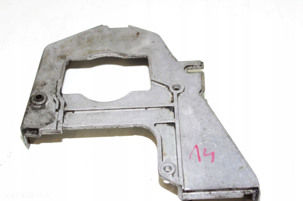 BMW E36 318 OSŁONA PASKA ROZRZĄDU 1715435 - 2