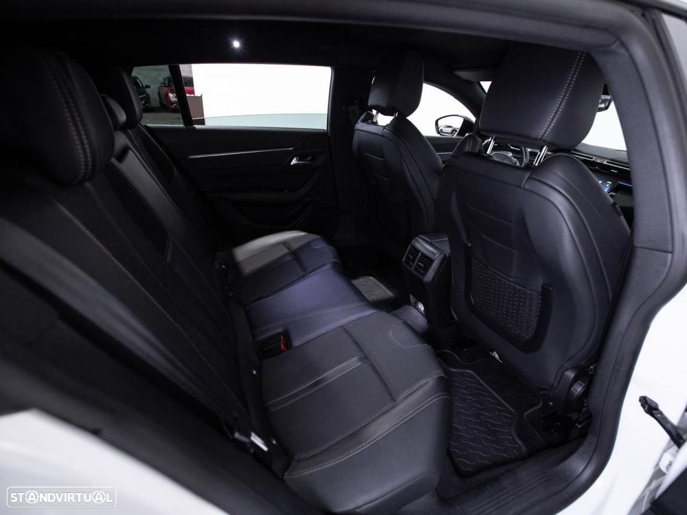 Peugeot 508 SW - 11