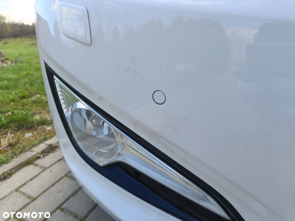 Hyundai i40 1.7 CRDi Comfort + - 26