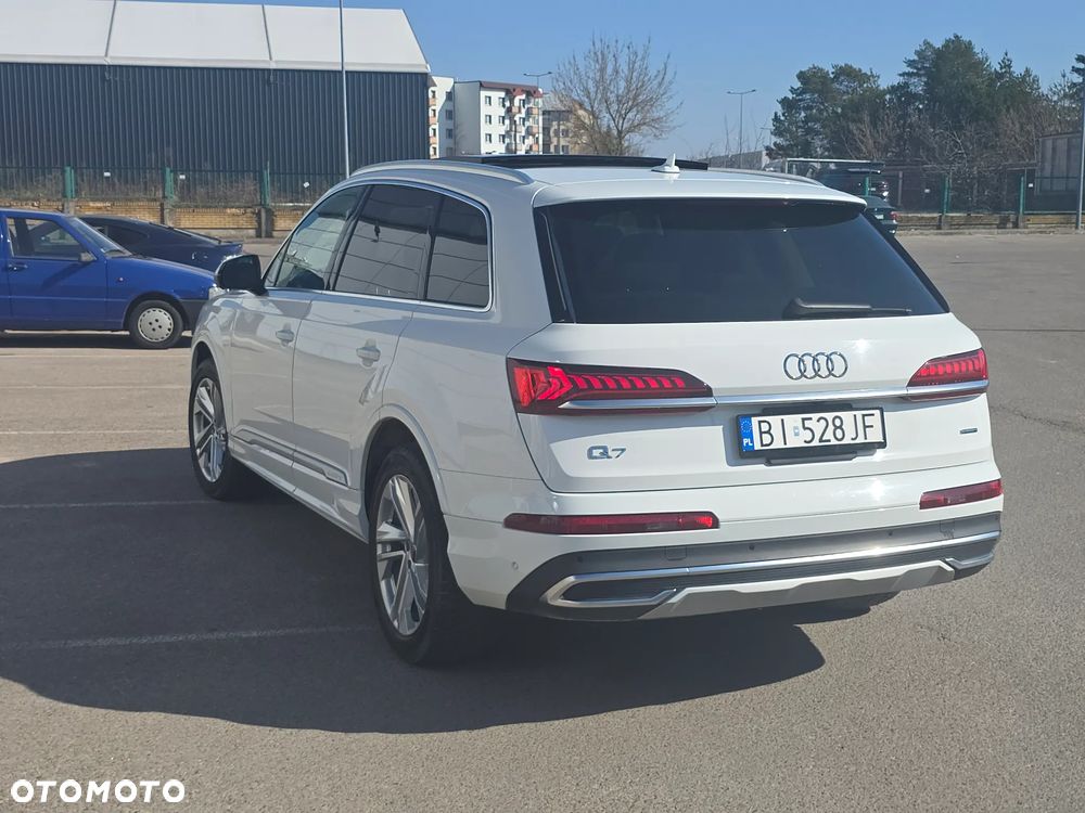 Audi Q7 - 13