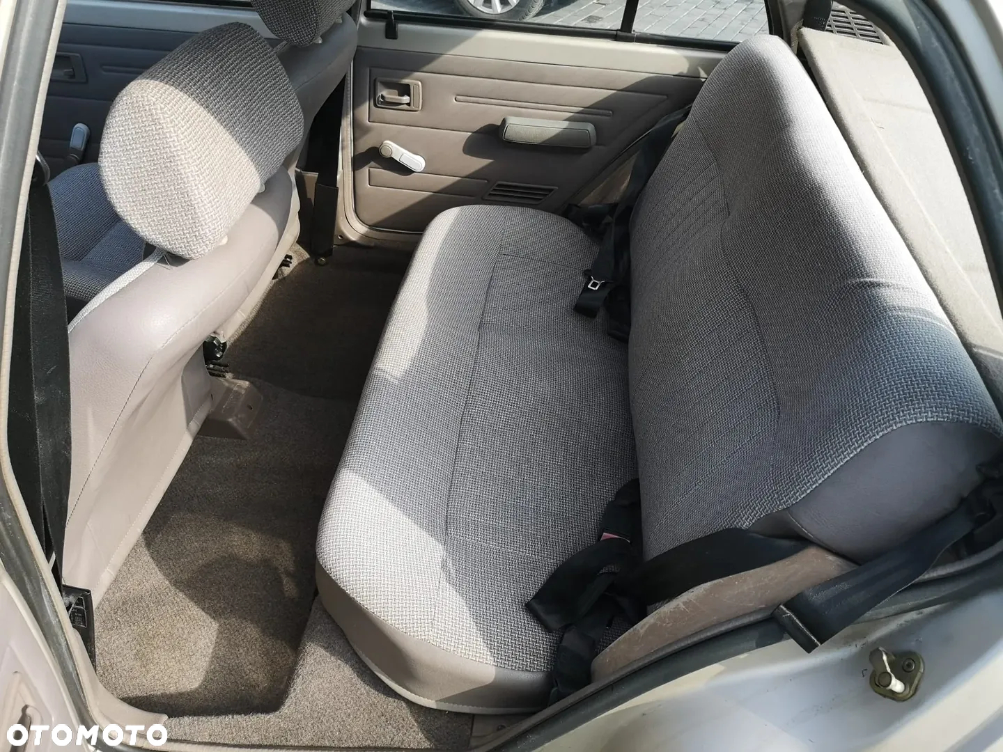 Peugeot 205 1.1 GL - 17