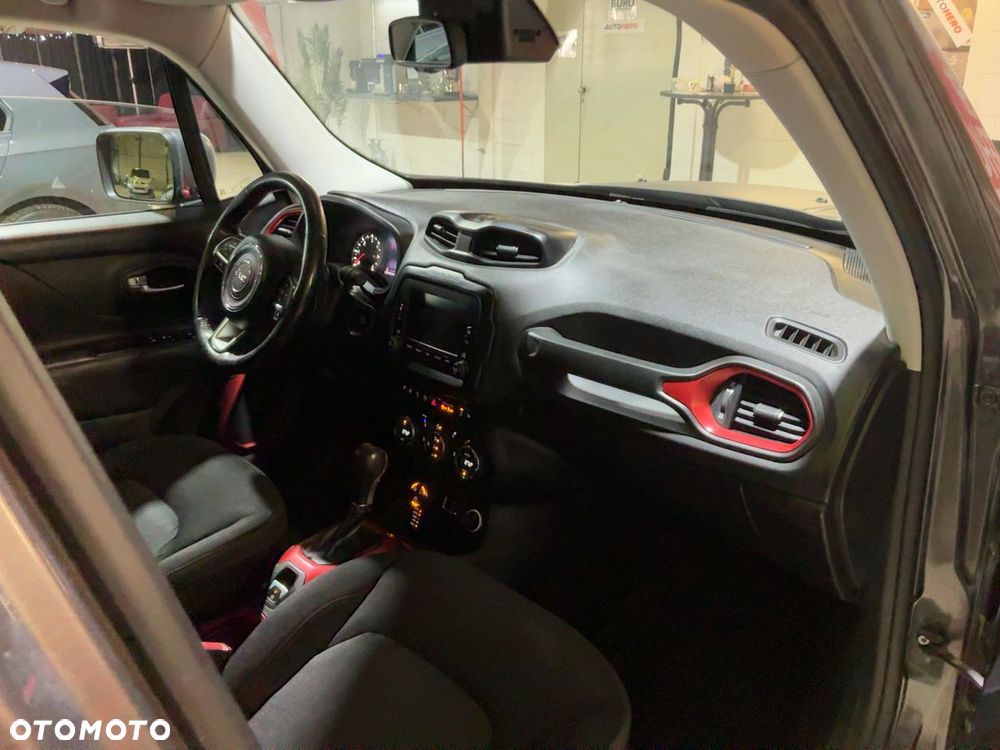 Jeep Renegade 2.0 MultiJet Active Drive Low Automatik Trailhawk - 8
