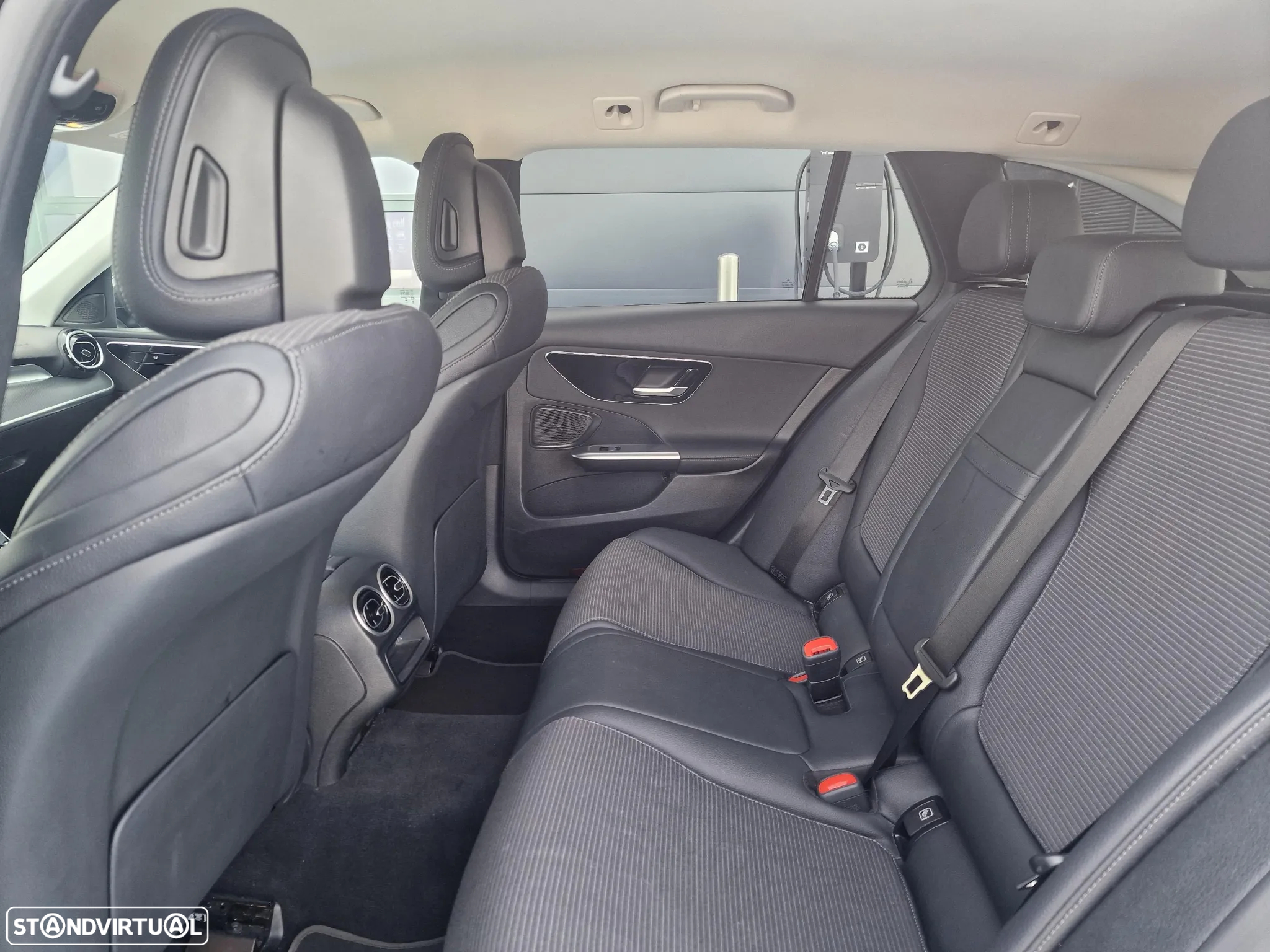 Mercedes-Benz C 220 d Avantgarde - 20