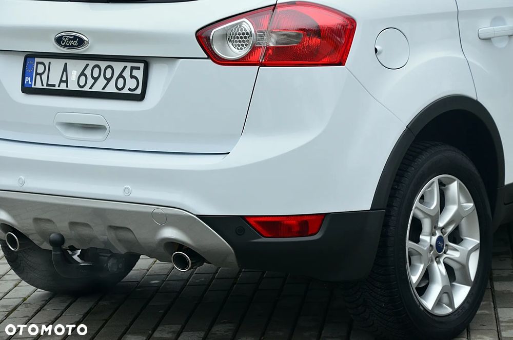 Ford Kuga - 40