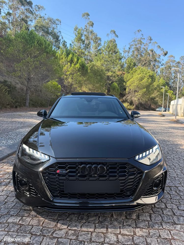 Audi RS4 quattro tiptronic - 26