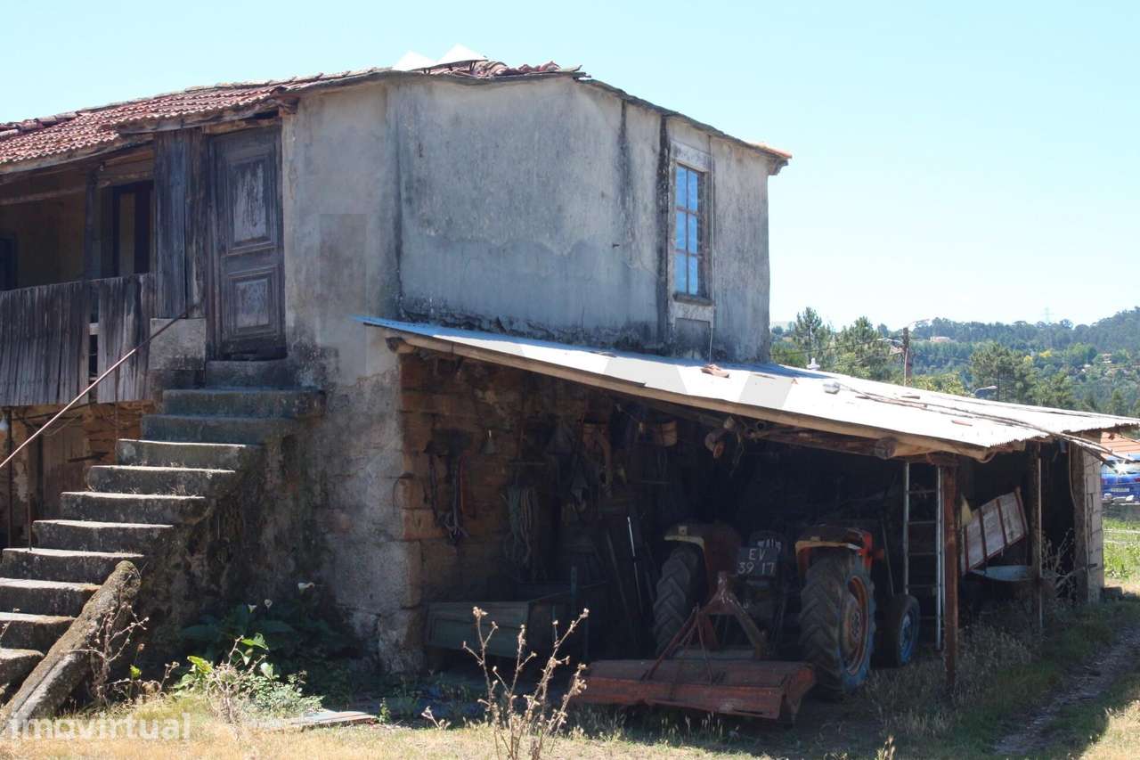 Moradia T3 para restauro com terreno em Zebreiros, Gondomar - Grande imagem: 5/25