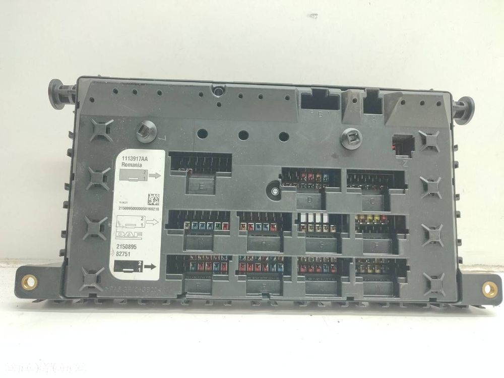 PANEL SKRZYNKA BEZPIECZNIKÓW 2150895 DAF XF 106 EURO 6 2021 - 2