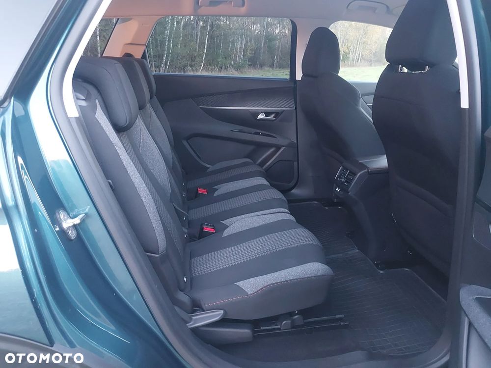 Peugeot 5008 BlueHDi 130 Active - 22