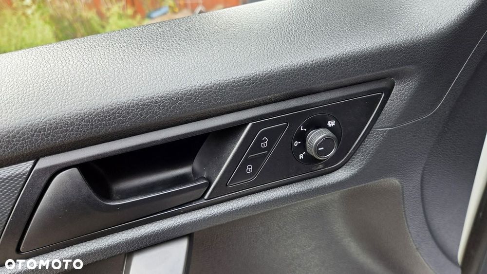 Volkswagen Caddy - 19