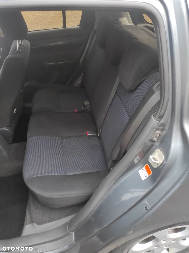 Suzuki Swift - 10