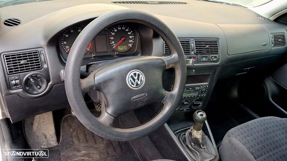VW Golf 1.4i Confort - 14