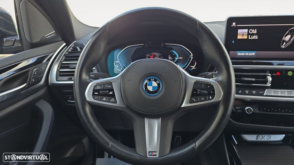 BMW iX3 M Sport Impressive - 10