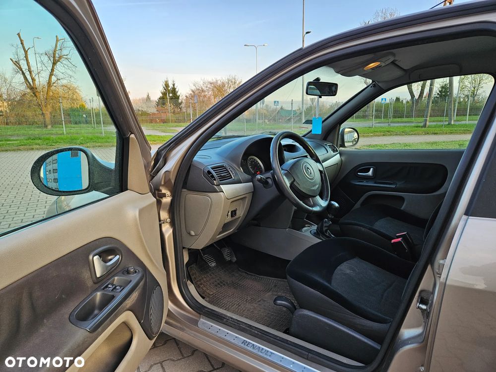 Renault Thalia 1.4 16V All Inclusive - 15