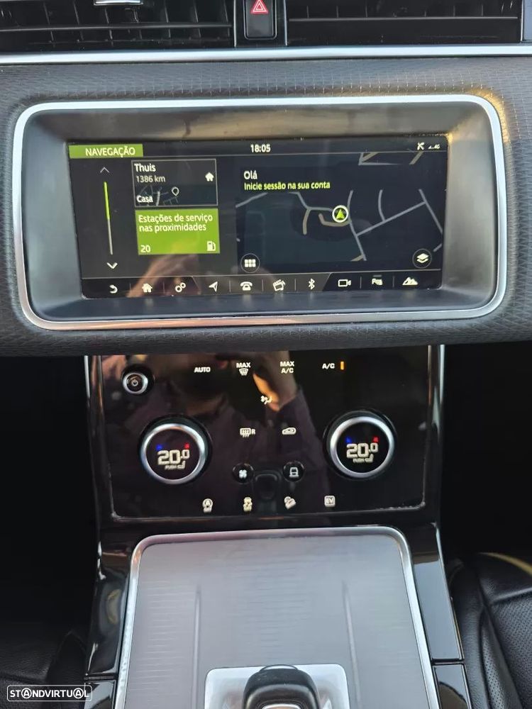 Land Rover Range Rover Evoque 1.5 P300e AWD S - 26