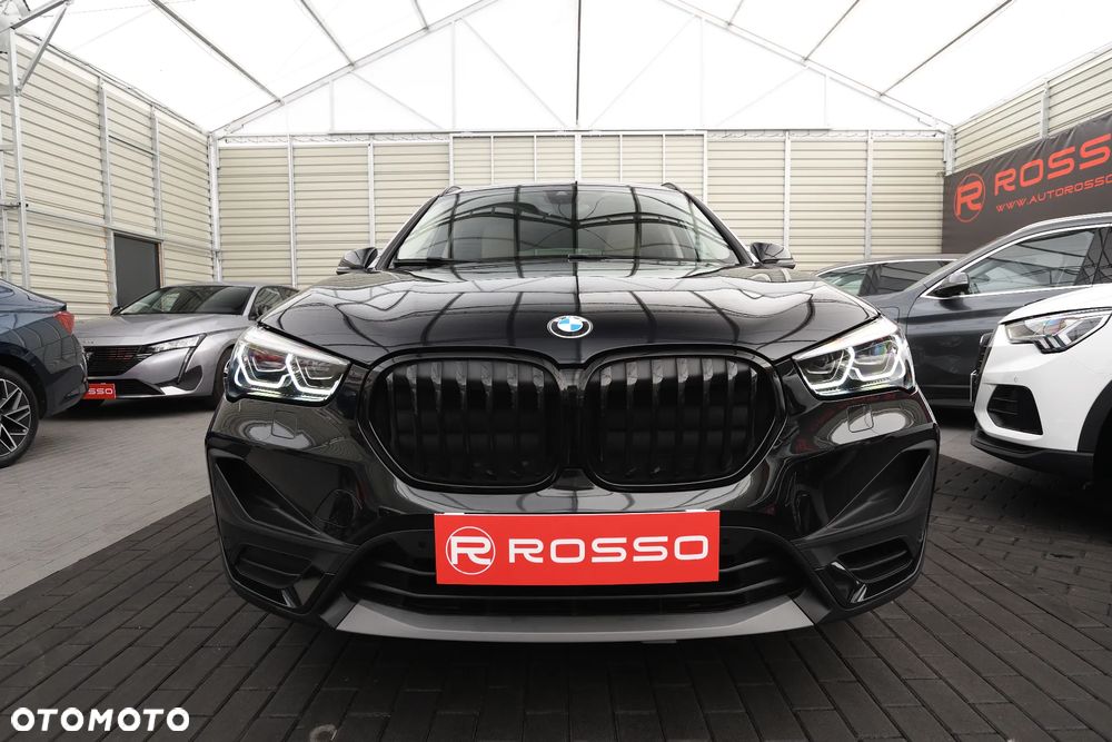 BMW X1 sDrive20i Advantage - 9