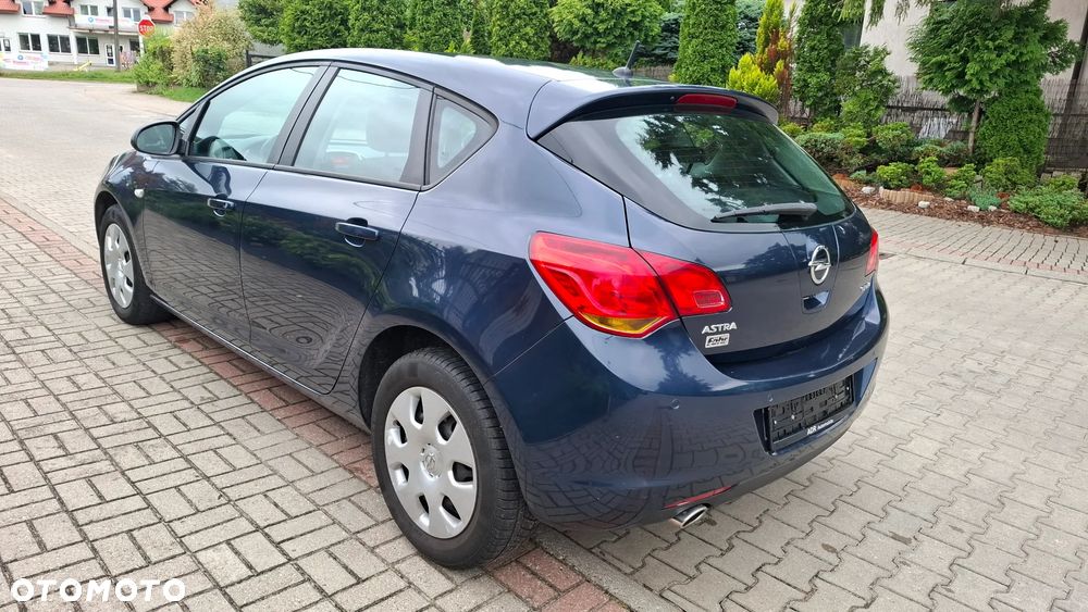 Opel Astra 1.4 Turbo - 5