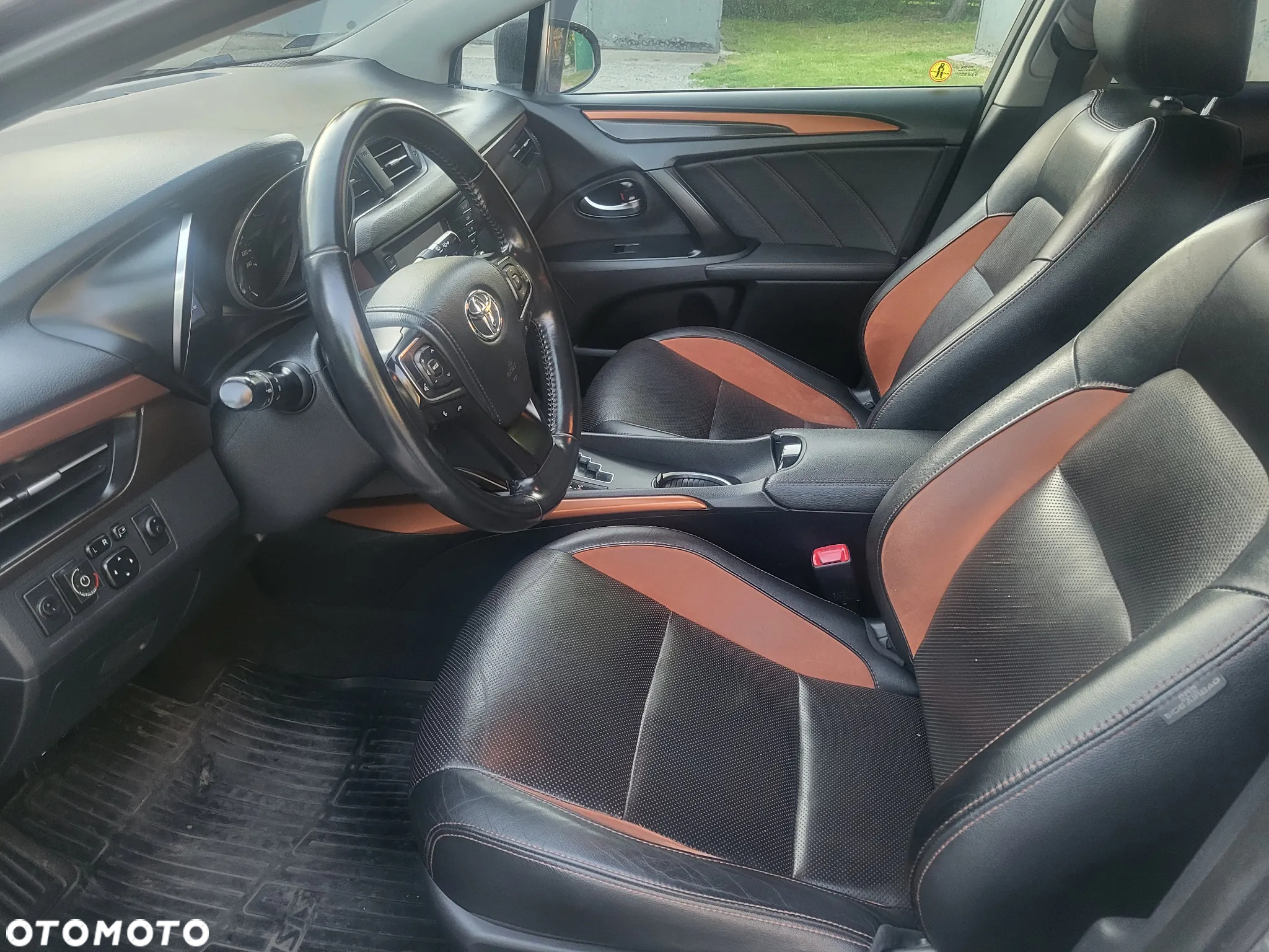 Toyota Avensis 1.8 Prestige MS - 9