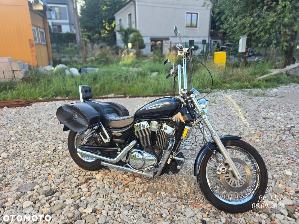 Suzuki VS - 17